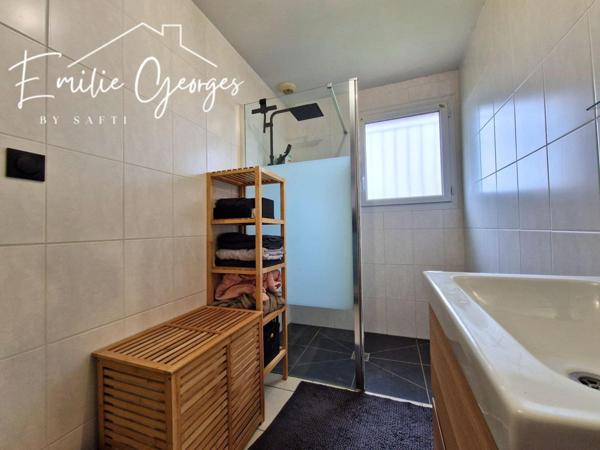 Maison T5 récente avec garage