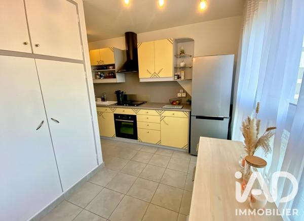 Appartement à vendre 5 pièces 85,34 m² Combs-la-Ville