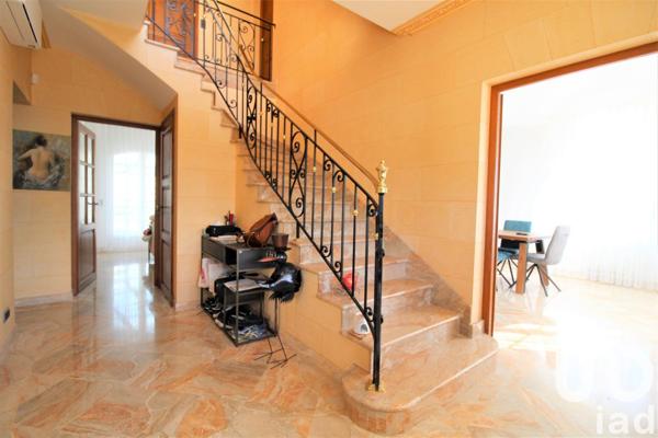 Maison à vendre 10 pièces 265 m² Villecresnes