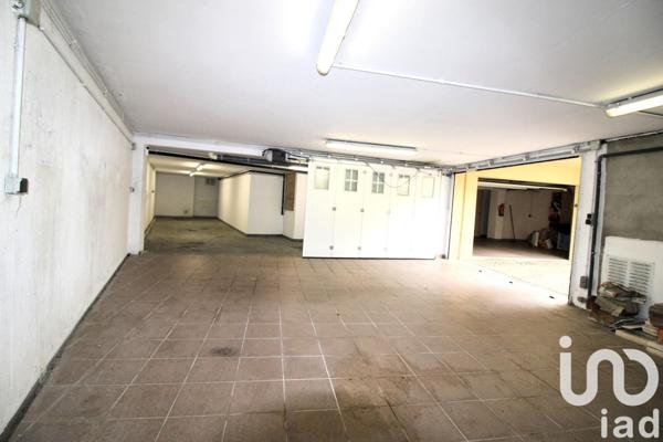 Maison à vendre 10 pièces 265 m² Villecresnes