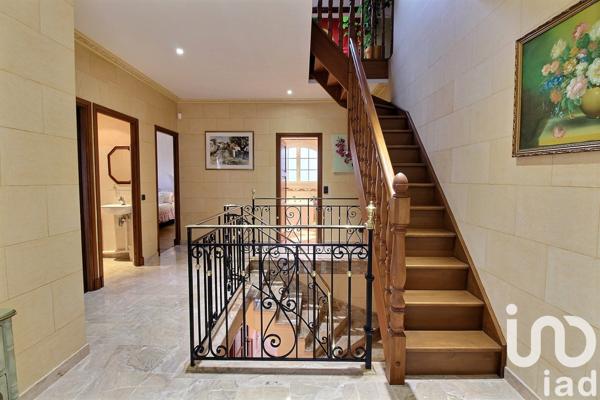 Maison à vendre 10 pièces 265 m² Villecresnes