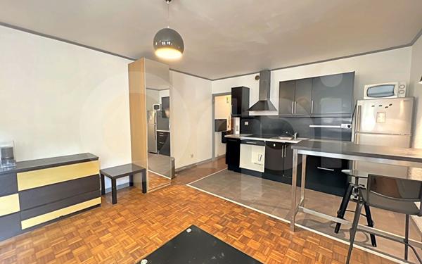 Appartement à louer    1 pièce • 30,19 m2 Marseille 9