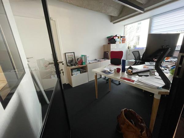 Bureaux à louer à Nantes avec espaces communs et équipements modernes