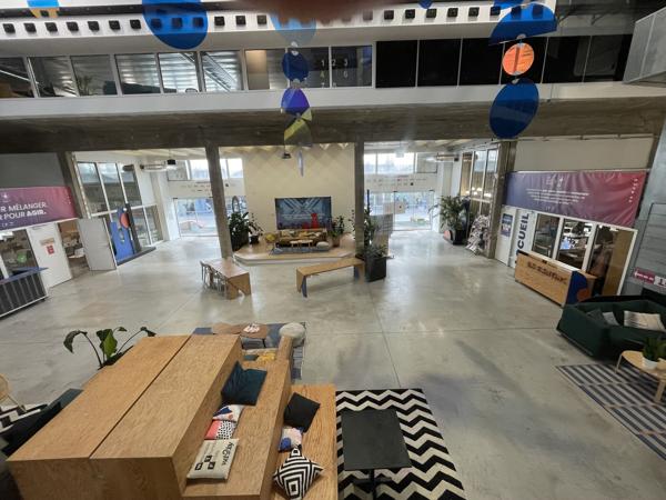Bureaux à louer à Nantes avec espaces communs et équipements modernes