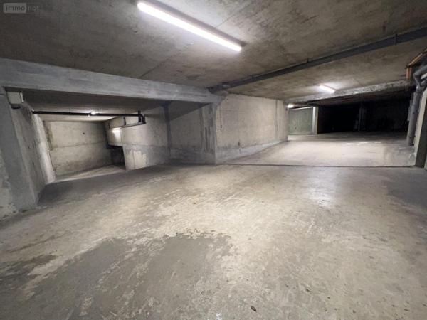 Garage - Parking à vendre à Rennes en Ille-et-Vilaine (35000), ref : VS020-35018