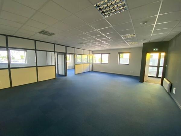 À LOUER – BUREAUX 91 m² – ZONE BEAUPUY – LA ROCHE-SUR-YON