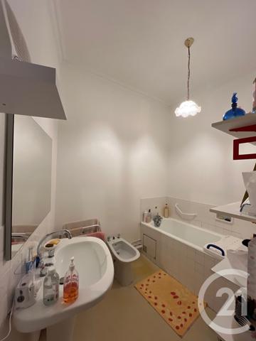 Appartement F3 Bis à vendre  7 pièces - 175,54 m2 ANNONAY - 07