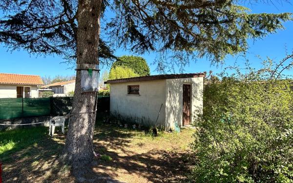 Maison à vendre    4 pièces •  Pessac