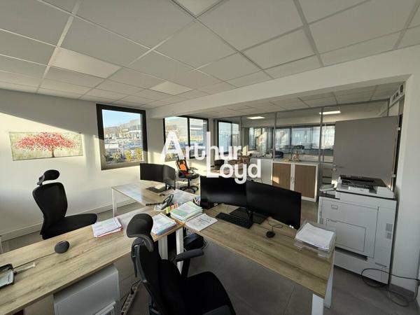 Bureaux 94 m² à louer - Capitou - Fréjus