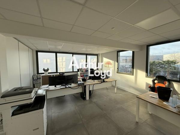 Bureaux 94 m² à louer - Capitou - Fréjus