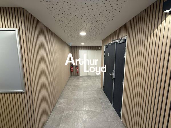 Bureaux 94 m² à louer - Capitou - Fréjus
