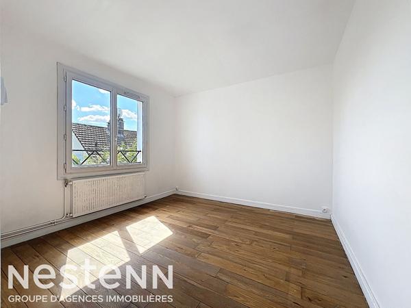 Appartement Valenton 2 pièces 43m² dernier étage proche téléphérique!
