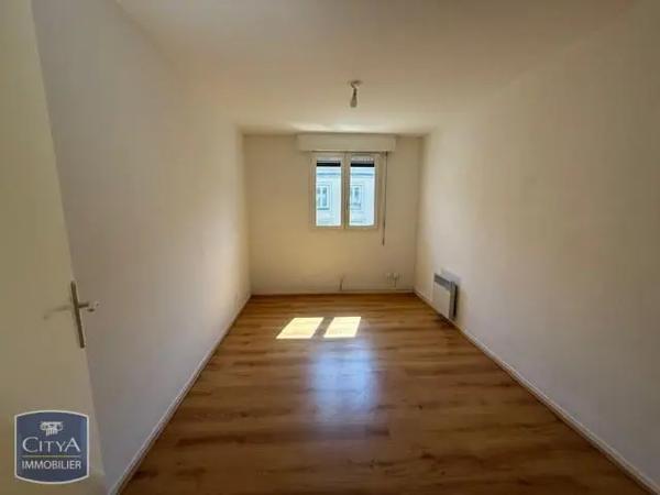 Appartement à louer 3 pièces 60.26m² Arras (62000)
