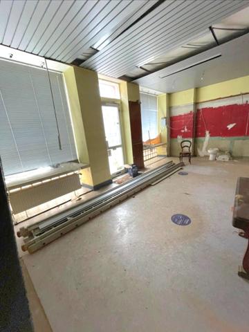 Immeuble de caractère à usage mixte – Centre-ville de Montréjeau (31) - 616 m2