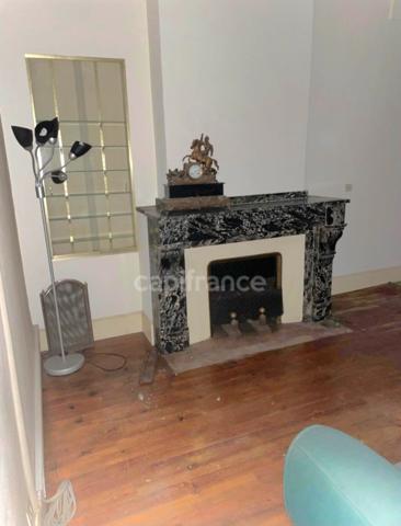 Immeuble de caractère à usage mixte – Centre-ville de Montréjeau (31) - 616 m2