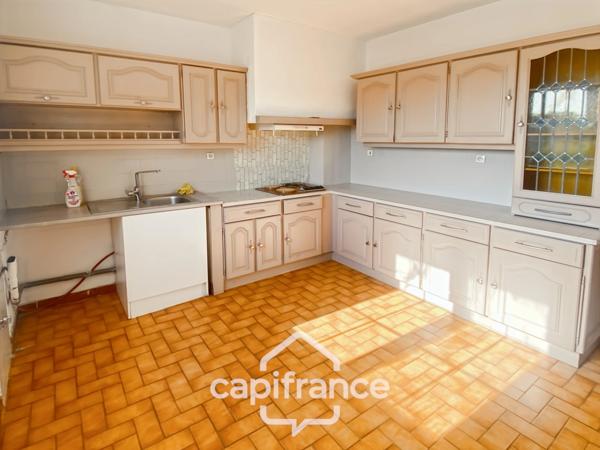 Dpt Corse (20), à vendre FOLELLI appartement T4 de 106,60 m2 avec jardin privatif de 158,50 m2
