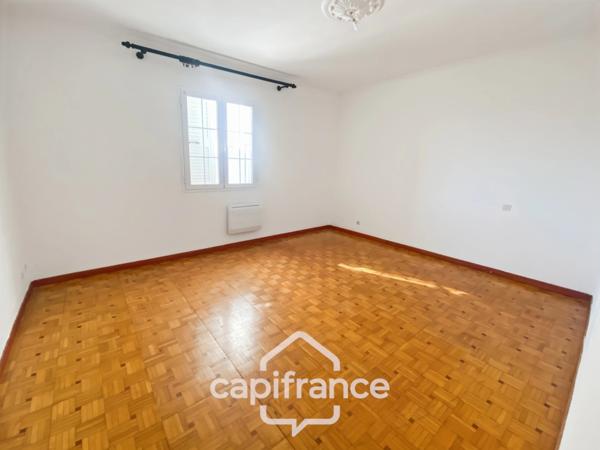 Dpt Corse (20), à vendre FOLELLI appartement T4 de 106,60 m2 avec jardin privatif de 158,50 m2