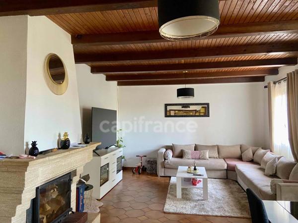 Dpt Corse (20), à vendre FOLELLI appartement T4 de 106,60 m2 avec jardin privatif de 158,50 m2