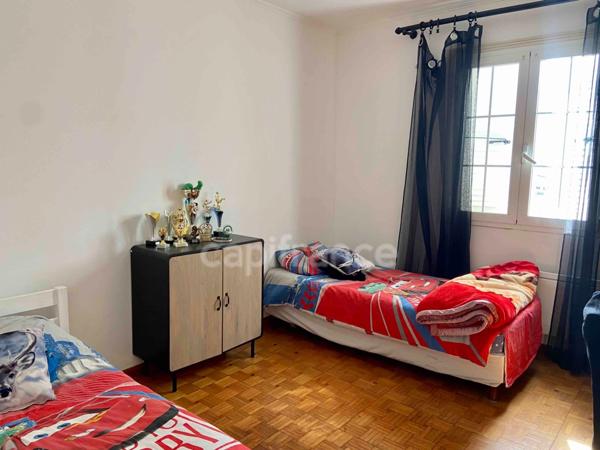 Dpt Corse (20), à vendre FOLELLI appartement T4 de 106,60 m2 avec jardin privatif de 158,50 m2