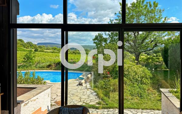 Maison à vendre    5 pièces •  Vallon-Pont-d'Arc