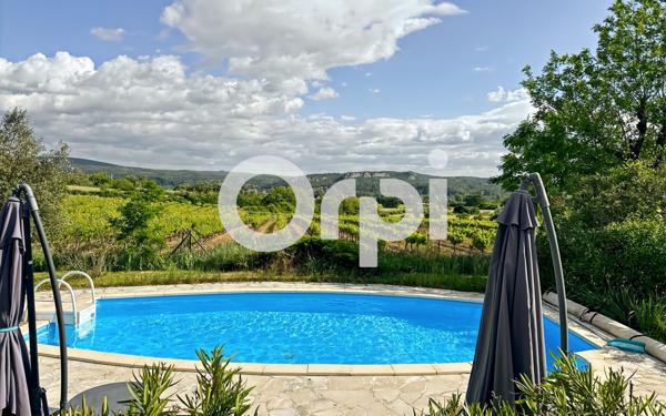 Maison à vendre    5 pièces •  Vallon-Pont-d'Arc