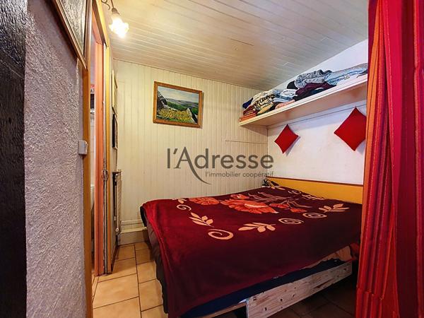 VIAGER OCCUPÉ SANS RENTE MENSUELLE Villa atypique de 164m² avec piscine !