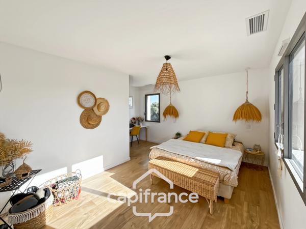 Maison à vendre 8 pièces proche de SAINT MATHIEU DE TREVIERS (34)