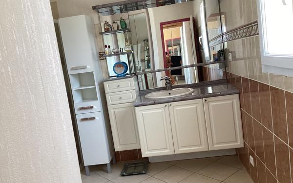 Maison à vendre    4 pièces •  Saintes