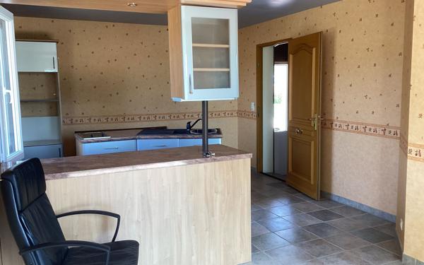 Maison à vendre    4 pièces •  Saintes