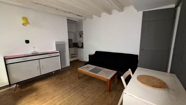 NIORT - quartier Bessac - maison de ville de 50m² avec courette