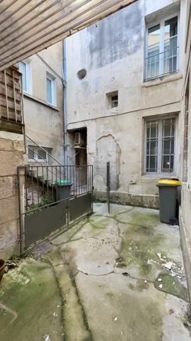 NIORT - quartier Bessac - maison de ville de 50m² avec courette