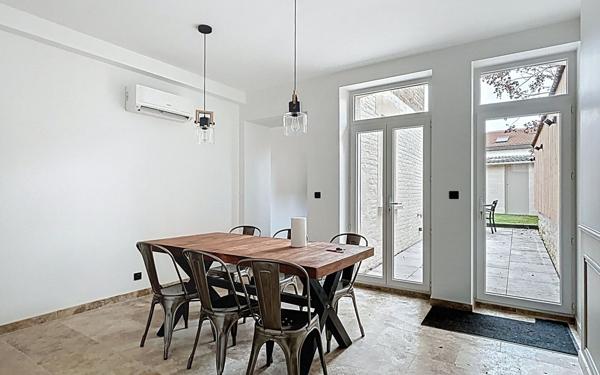 Maison à vendre    6 pièces • 145 m2 Reims