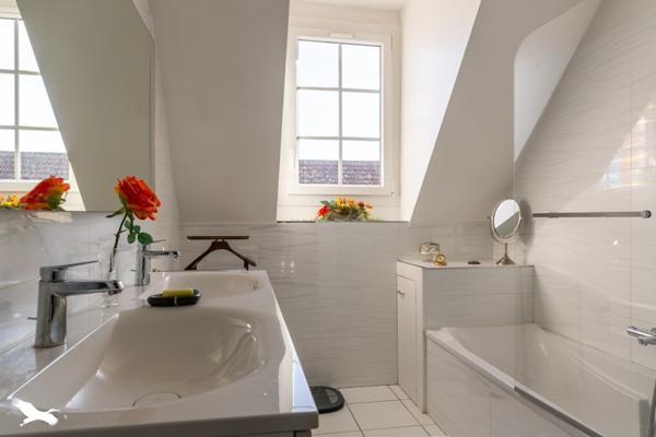 Maison à vendre 213 000 € Objat 6 p 177 m² DPE D