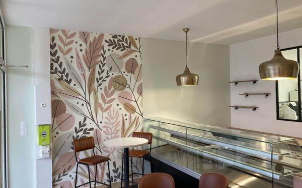 Immeuble à vendre    5 pièces •  Rochefort