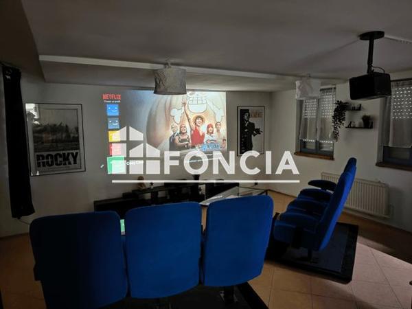 À vendre Maison 17 pièces 361.05 m² - Pont-de-l'arche 27340