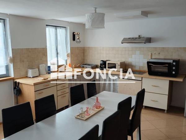 À vendre Maison 17 pièces 361.05 m² - Pont-de-l'arche 27340