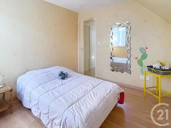 Maison à vendre  5 pièces - 100,97 m 2   GISORS  - 27