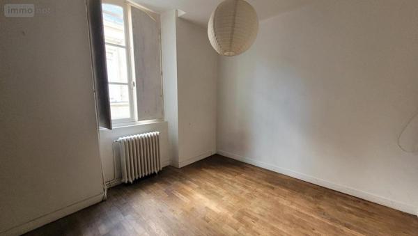 Maison à vendre à Sablé-sur-Sarthe dans la Sarthe (72300), ref : 72068-2120