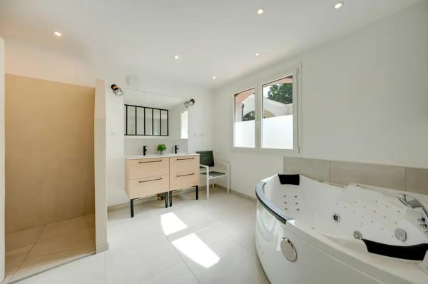 Appartement 5 pièces - 118 m² Bien prestige