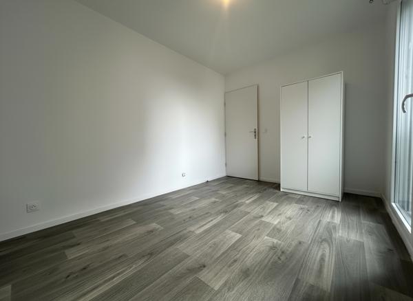 Appartement Les Ulis 4 pièce(s) 76.9 m2