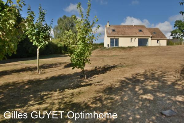 12/15MN de BERNAY, DPE C, T6 110M² 209000€ avec 2000M² de terrain clos (27)
