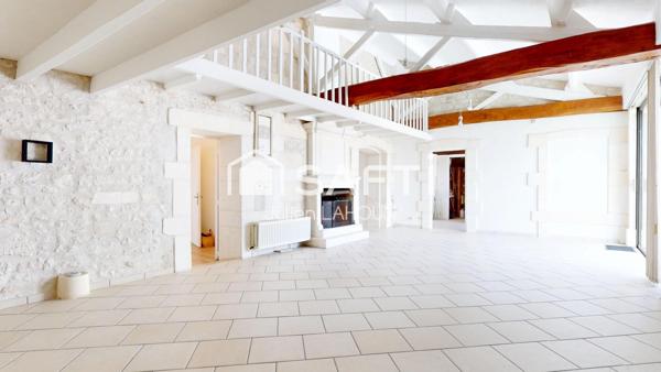 Charentaise avec piscine, terrain constructible et studio indépendant