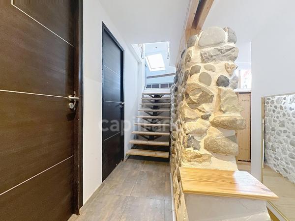 Appartement T3 triplex - Marlioz