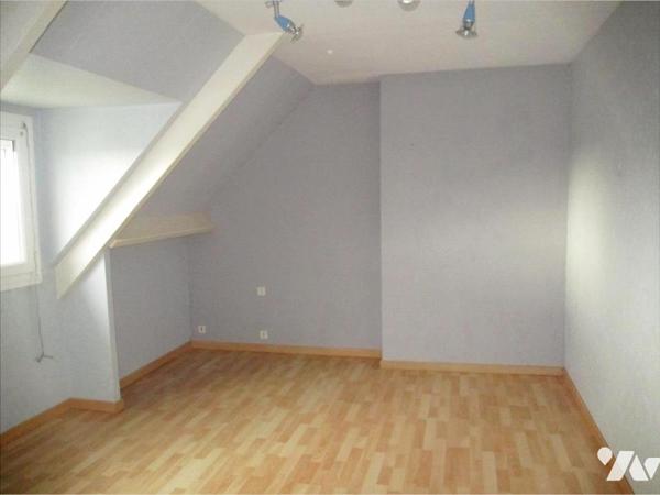 Maison avec grand terrain et dépendance - Notre-Dame du Guildo