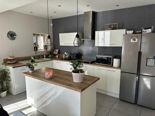 Maison  5 pièce(s) 129 m2