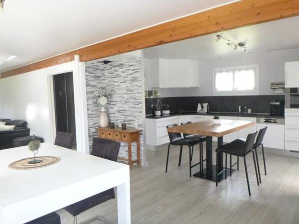 FAVERGES MAISON INDIVIDUELLE DE 7 PIECES AVEC TERRAIN DE 1043M²