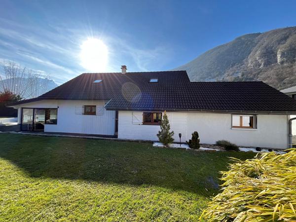 FAVERGES MAISON INDIVIDUELLE DE 7 PIECES AVEC TERRAIN DE 1043M²