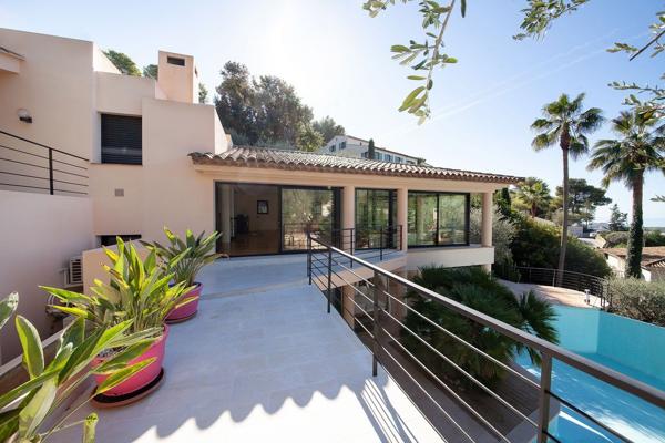 Vente Villa de luxe Villefranche-sur-Mer 6 Pièces 320 m²