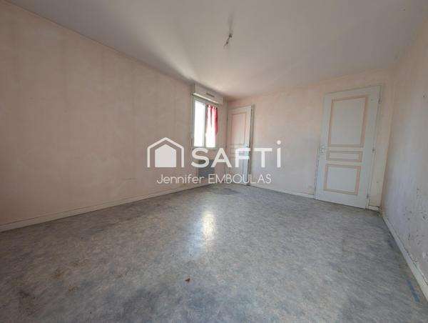 Ensemble immobilier à rénover - 140 m² - Latresne centre