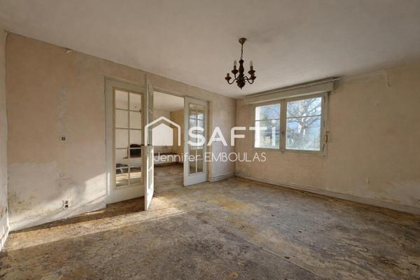 Ensemble immobilier à rénover - 140 m² - Latresne centre